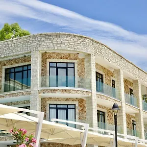 Hotel Valta